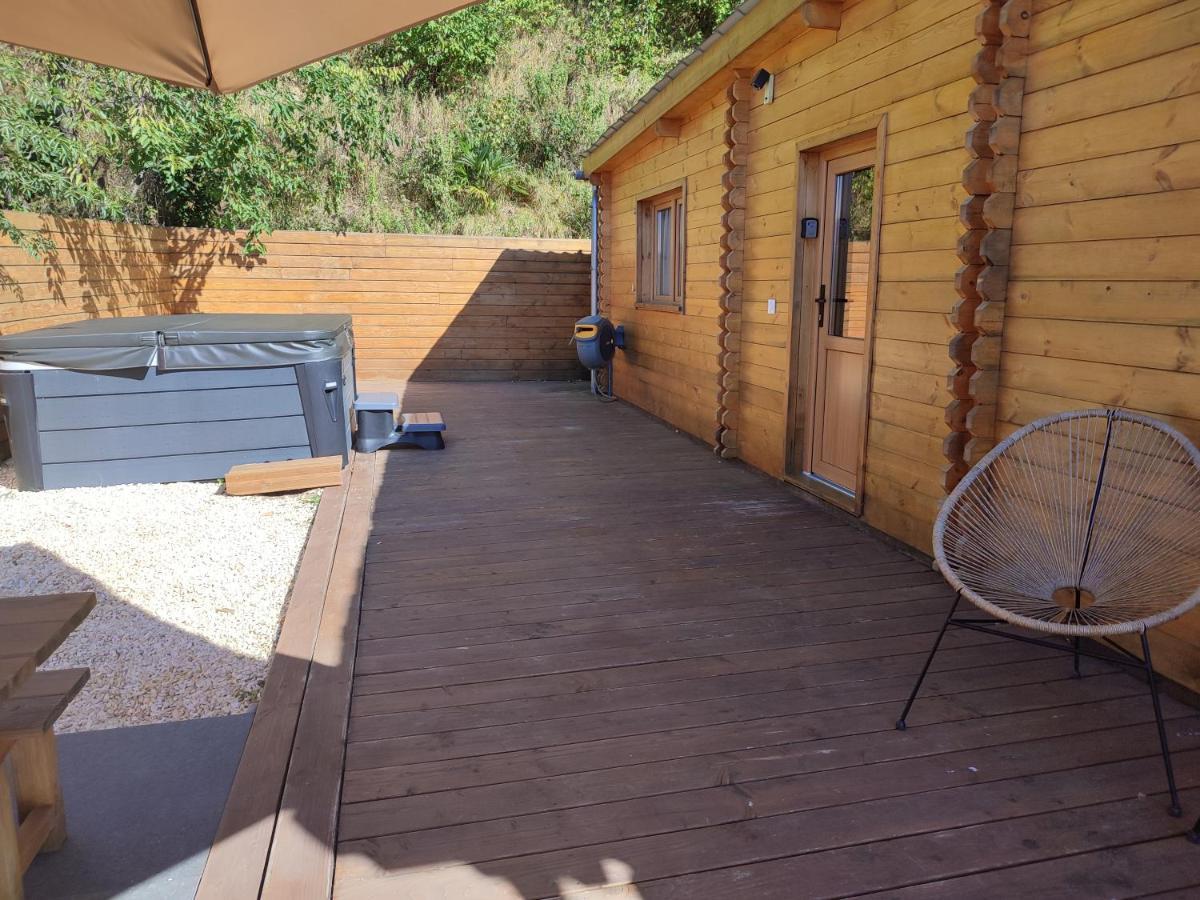 Le Chalet Jacuzzi Et Detente 4 Etoiles Bagneres-de-Bigorre Bagian luar foto