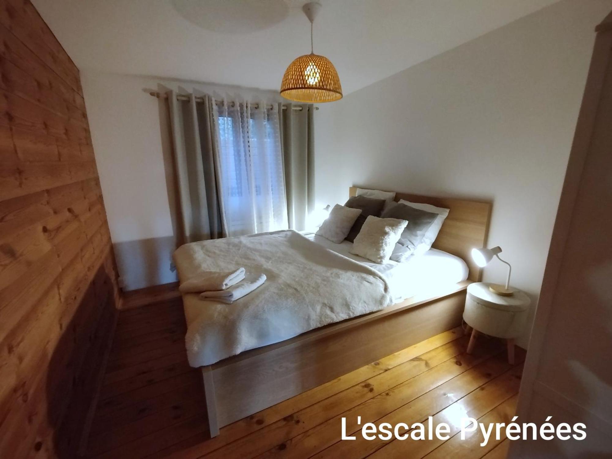 Le Chalet Jacuzzi Et Detente 4 Etoiles Bagneres-de-Bigorre Bagian luar foto