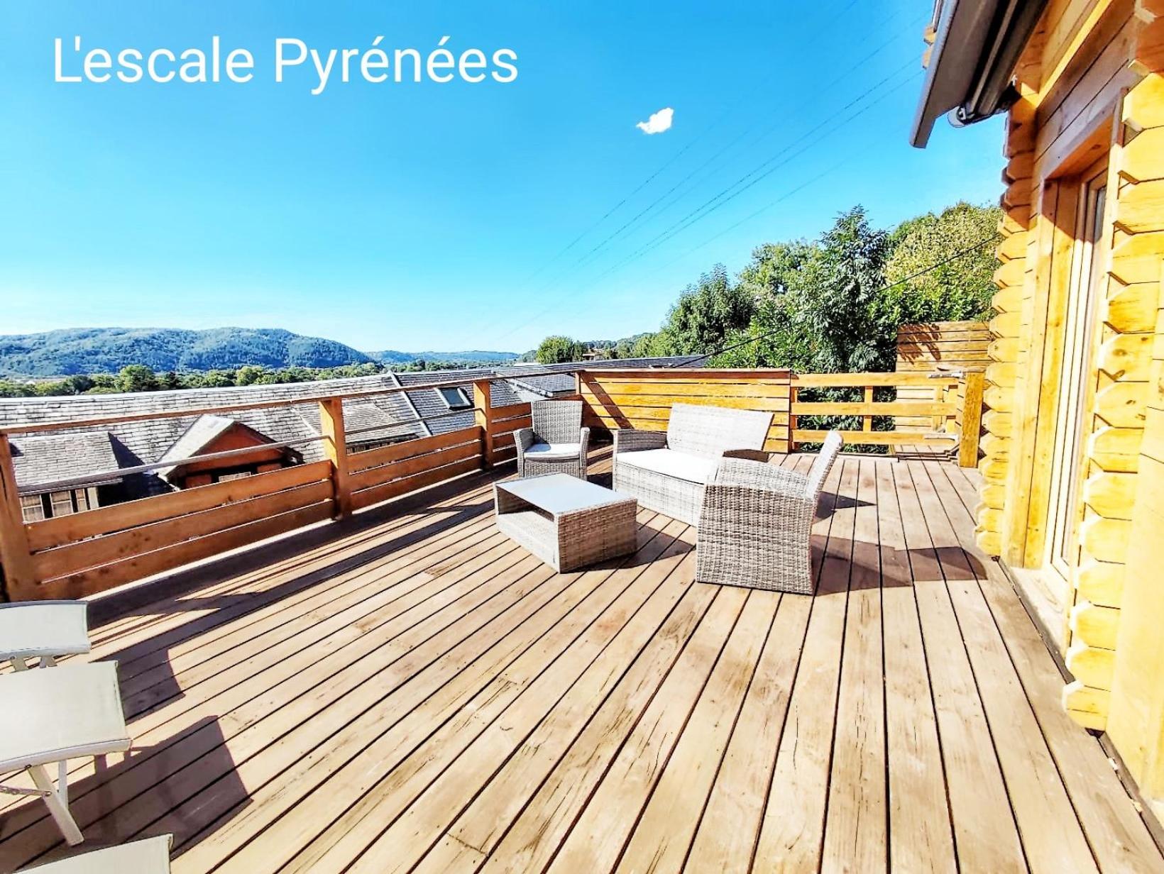 Le Chalet Jacuzzi Et Detente 4 Etoiles Bagneres-de-Bigorre Bagian luar foto
